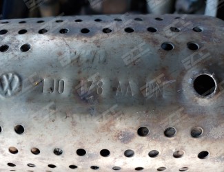 Catalyst of brandname VW with reference 1J0 178 AA DN